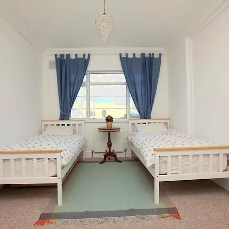 Bright Private Apartment In The Center * 布加勒斯特